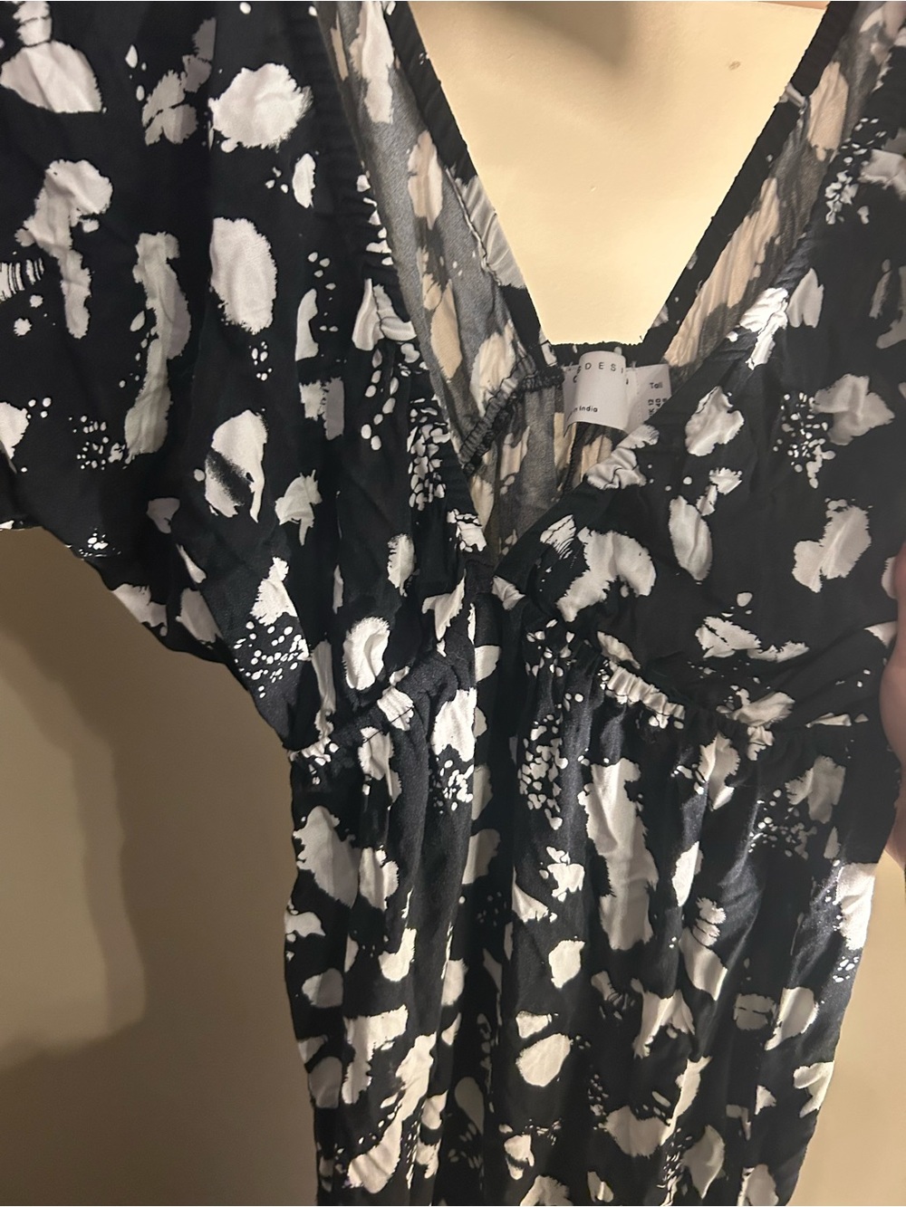 ASOS Black and White Vneck Printed Maxi Dress size 8 - Picture 3 of 7
